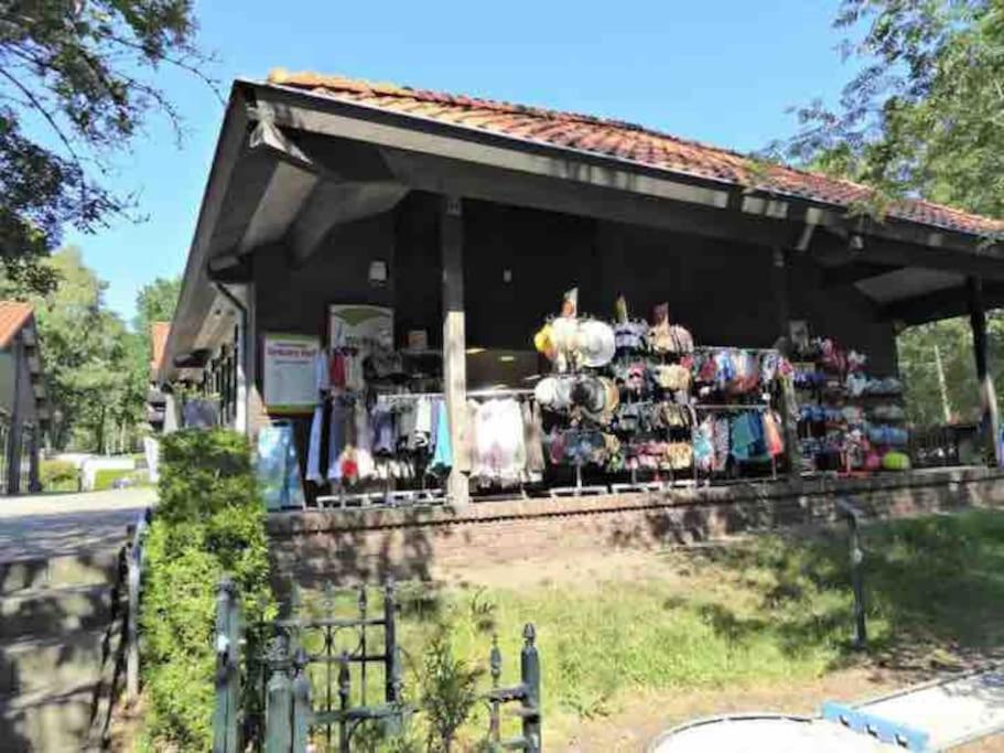 Chalet Toetje Op De Veluwe 霍德鲁 外观 照片